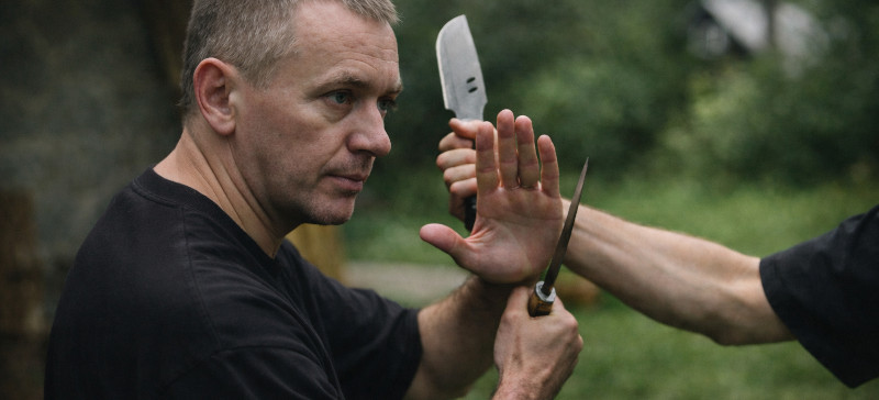 knife-fighting-combat-karate-kempo